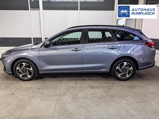 Hyundai i30 Kombi STYLE DCT NAVI RFK SHZ PDC ALU 