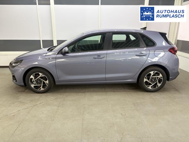 Hyundai i30 STYLE ALU SHZ NAVI RFK PDC 