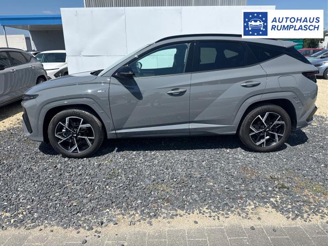 Hyundai / TUCSON / Grau / / / 