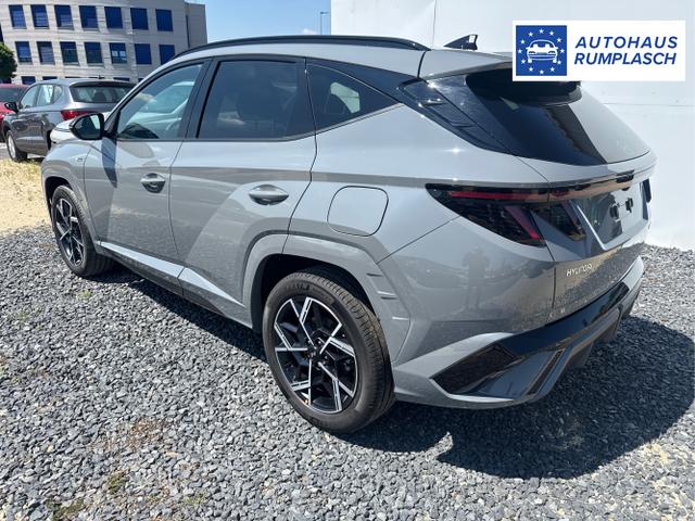 Hyundai / TUCSON / Grau / / / 