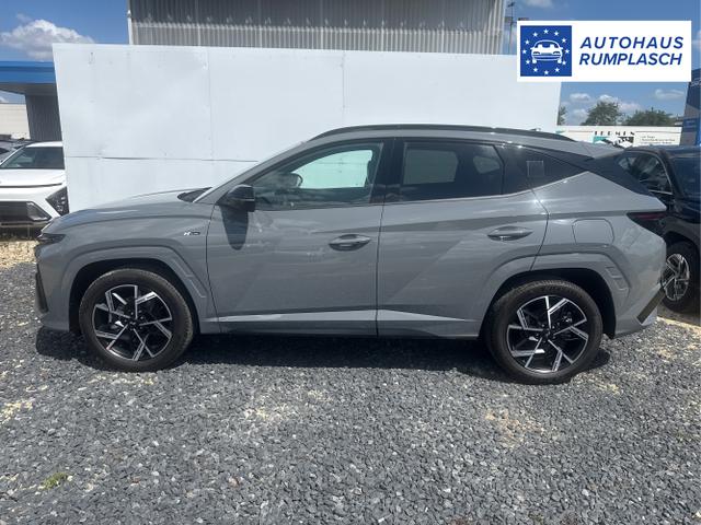 Hyundai / TUCSON / Grau / / / 