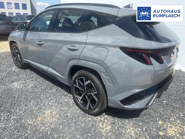Hyundai / TUCSON / Grau / / / 