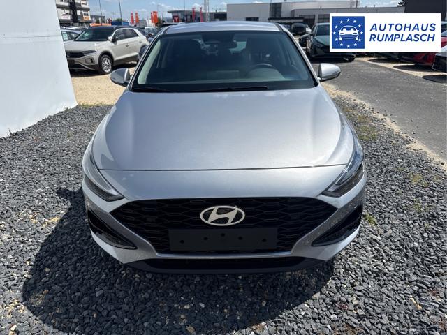 Hyundai / i30 / Grau / / / 