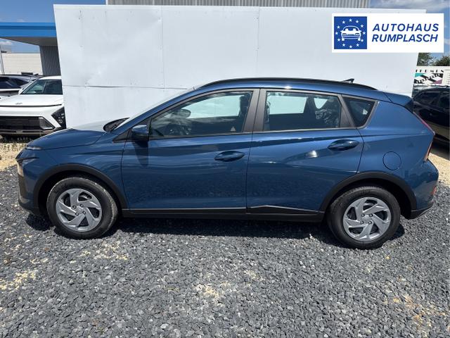 Hyundai / BAYON / Grau / / / 