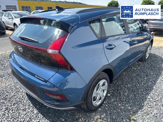 Hyundai / BAYON / Grau / / / 