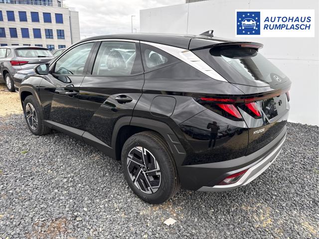 Hyundai / TUCSON / Grau / / / 
