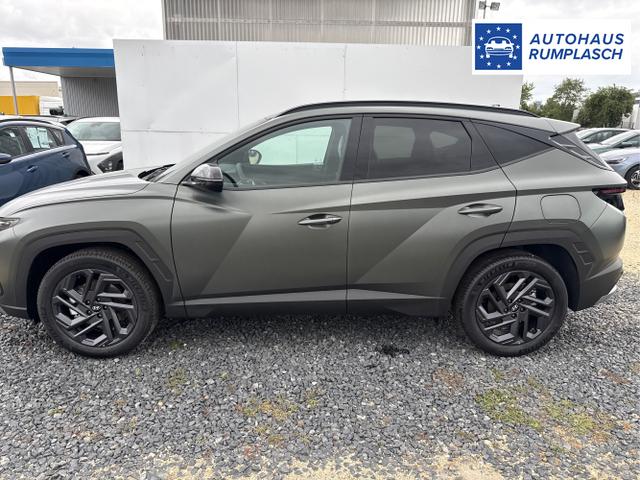 Hyundai / TUCSON / Grau / / / 