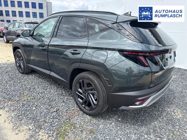 Hyundai / TUCSON / Grau / / / 