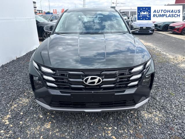 Hyundai / TUCSON / Grau / / / 