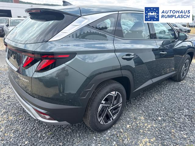 Hyundai / TUCSON / Grau / / / 