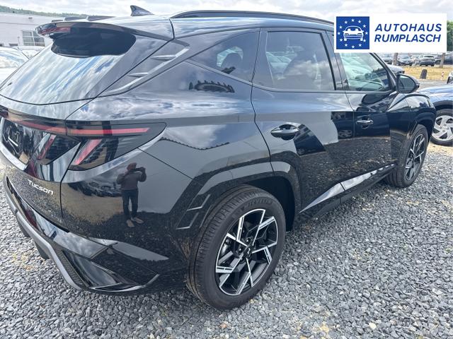 Hyundai / TUCSON / Grau / / / 