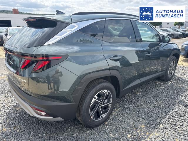 Hyundai / TUCSON / Grau / / / 