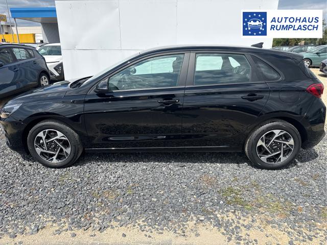 Hyundai / i30 / Grau / / / 