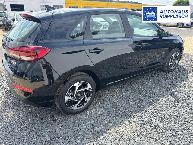 Hyundai / i30 / Grau / / / 