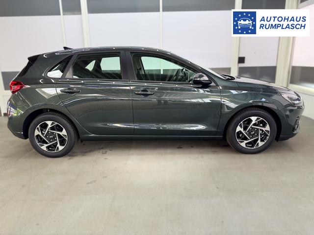 Hyundai i30 STYLE DCT ALU SHZ NAVI RFK PDC 