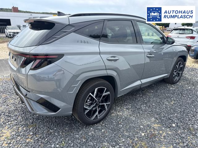 Hyundai / TUCSON / Grau / / / 