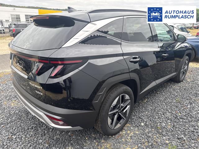 Hyundai / TUCSON / Grau / / / 