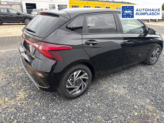 Hyundai / i20 / Grau / / / 