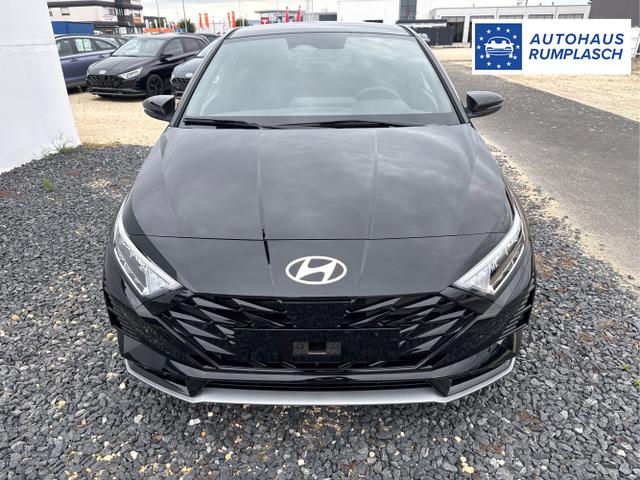 Hyundai / i20 / Grau / / / 