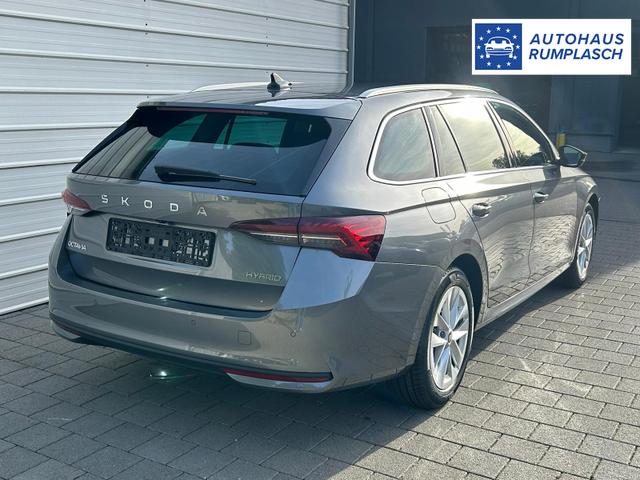 Skoda Octavia Combi Selection Kombi 1.5 TSI DSG AHK*Android Auto*ACC*SHZ*E-Heck*Keyless*Kamera*2Z Klimaauto 