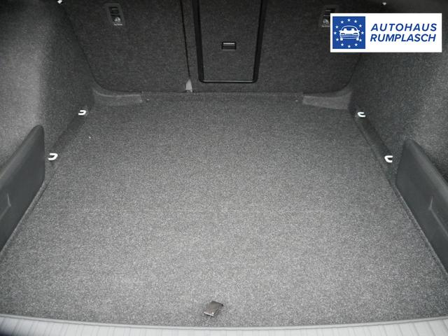 Skoda Octavia Combi Selection 2.0 TDI DSG Selection*PDC*LED*SHZ*TEMPOMAT*SMARTLINK*AHK-SCHWENKBAR 
