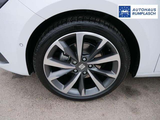 Seat Leon FR 2.0 TDI DSG*RFK*NAVI*TEMPOMAT*TRAVEL ASSIST* FULL LINK* KEYLESS-GO* 