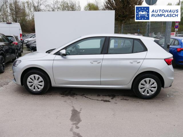 Skoda Fabia Selection 1.0 TSI *LED*PDC-HI*SMARTLINK*SHZ*BLUETOOTH*FRONT-ASSIST 