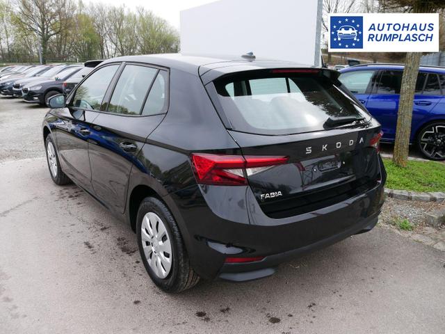 Skoda Fabia Selection 1.0 TSI DSG*NAVI-&Uuml;BER-SMARTLINK*LED*PDC-HI*SHZ*DAB*KLIMA 