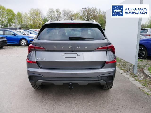 Skoda Kamiq 130 Jahre Edition 1,5 TSI DSG*AHK-SCHWENKBAR*TEMPOMAT*SMARTLINK*LENKRADHEIZUNG*KEYLESS-GO* 