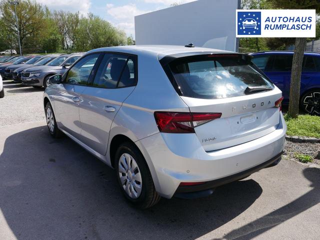 Skoda Fabia Selection 1.0 TSI DSG*NAVI-&Uuml;BER-SMARTLINK*LED*PDC-HI*SHZ*DAB*KLIMA 