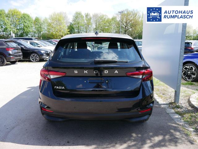 Skoda Fabia Selection 1.0 TSI DSG*NAVI-&Uuml;BER-SMARTLINK*LED*PDC-HI*SHZ*DAB*KLIMA 