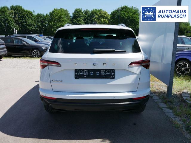 Skoda Karoq Selection 1.5 TSI DSG*ACC*PDC*KAMERA*TEMPOMAT*LED*SMARTLINK*KLIMA*RADIO*17-ZOLL 