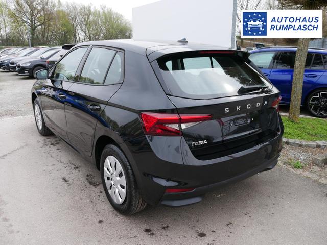 Skoda Fabia Selection 1.0 TSI DSG*NAVI-&Uuml;BER-SMARTLINK*LED*PDC-HI*SHZ*DAB*KLIMA 