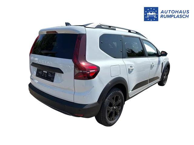 Beispielbilder, ggf. teilweise mit Sonderausstattung