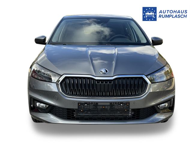 Beispielbilder, ggf. teilweise mit Sonderausstattung