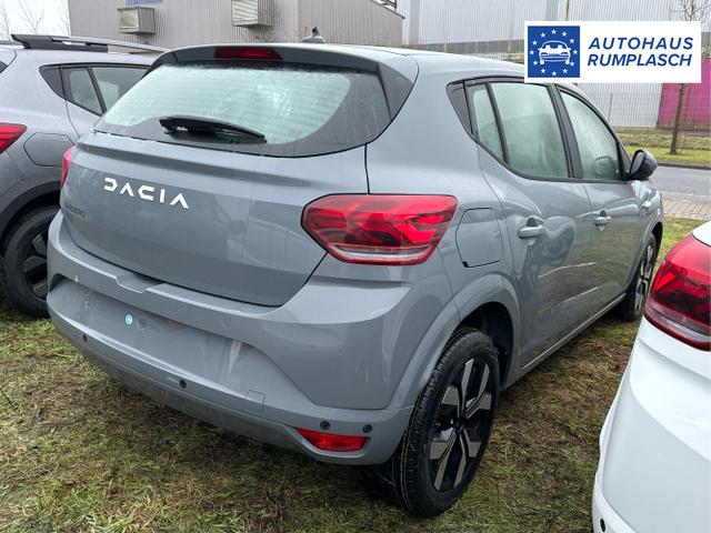 Dacia / Sandero / / / / KAMERA+SHZ + PDC+ DAB+ KLIMA, Beispielbilder, ggf. teilweise mit Sonderausstattung