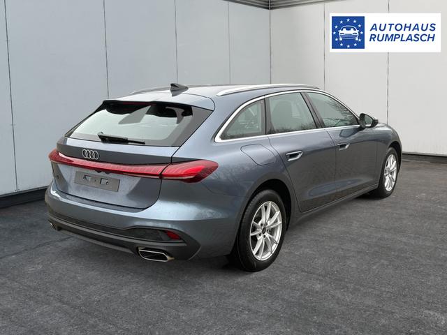 Audi / A5 Avant / / / / AHK+KAMERA+EL. HECKKL.+NAVI+SHZ+17 LM