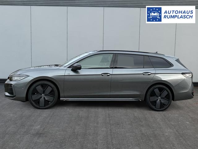 Volkswagen / Passat Variant / Grau / / / 4WD+AHK+PANO+HARMAN+19+BLACK STYLE