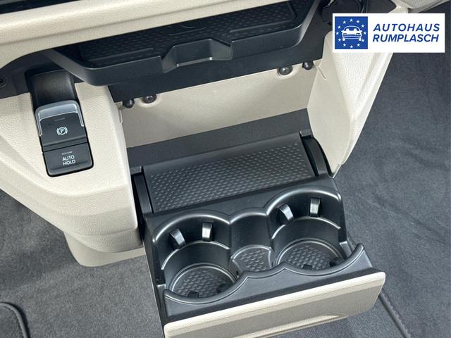 Volkswagen / T7 California / / / / AHK+ MARKISE+ GJR+ NAVI+ KAMERA+ MATRIX-LED