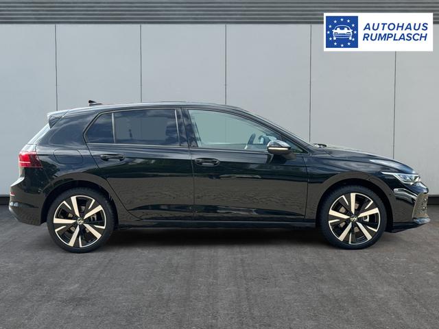 Volkswagen / Golf / Schwarz / / / KAMERA+18 ALU+ACC+LED+SHZ+KLIMA+KESSY+ARTVELOURS