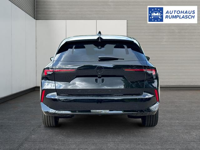 Opel / Astra Sports Tourer / / / / 