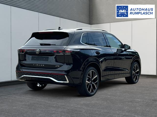 Volkswagen / Tiguan / Schwarz / / / DSG+HARMAN+20 ALU+MATRIX+MASSAGE+ACC+KAMERA