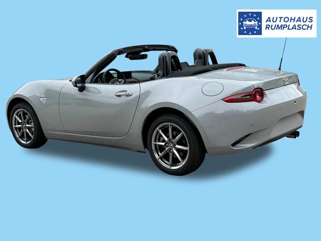 Beispielbilder, ggf. teilweise mit Sonderausstattung