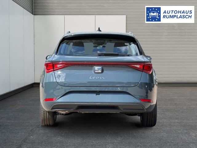 Seat / Leon Sportstourer / Blau / / / DSG+KAMERA+ACC+SHZ+KLIMA+FULLLINK+LED