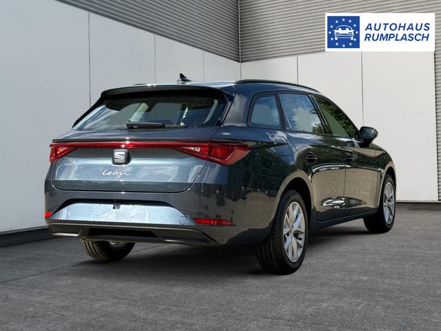 Seat / Leon Sportstourer / Grau / / / 1,5 eTSI DSG+ACC+LED+SHZ+CAM+Licht u. Sicht