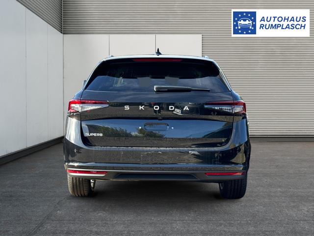 Skoda / Superb Combi / / / / AHK+NAVI+KAM+EL.HECKKL.+KESSY