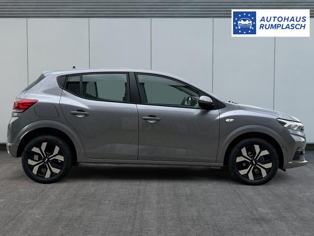 Dacia / Sandero / / / / KAMERA+SHZ+PDC+DAB+KLIMA