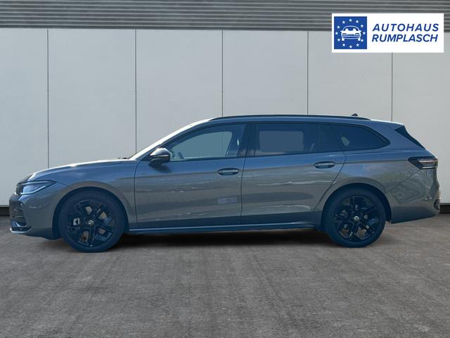 Volkswagen / Passat Variant / Grau / / / 4WD+DSG+AHK+NAVI+HEAD-UP+MATRIX+ACC+BLACK, Beispielbilder, ggf. teilweise mit Sonderausstattung