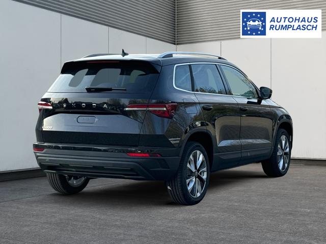 Skoda / Karoq / Schwarz / / / AHK+el.HECKKLAPPE+KAMERA+PDC+KESSY+ACC