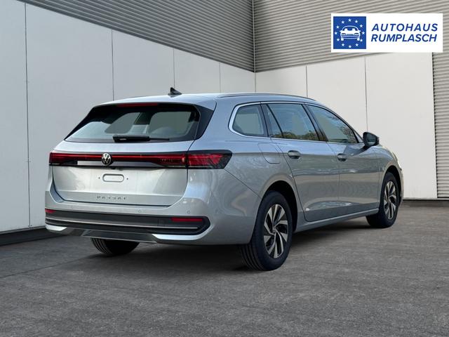 Volkswagen / Passat Variant / Silber / / / DSG+AHK+PANO+NAVI+ACC+KAMERA+LED+MASSAGE